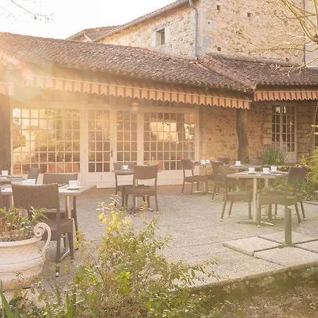 酒店 The Originals Chateau De Perigny 武耶