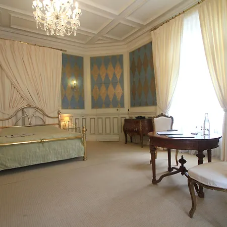 Hotell The Originals Chateau De Perigny Vouillé