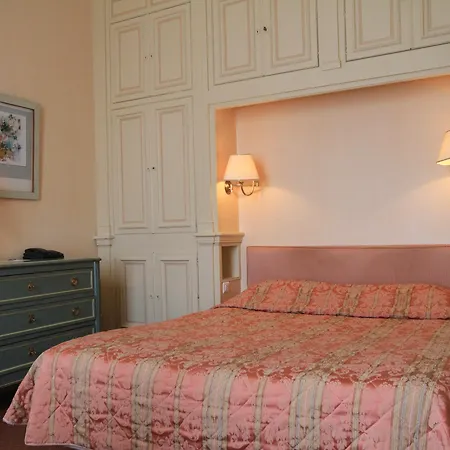 The Originals Chateau De Perigny 3*