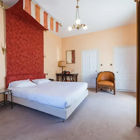 Hotell The Originals Chateau De Perigny Vouillé