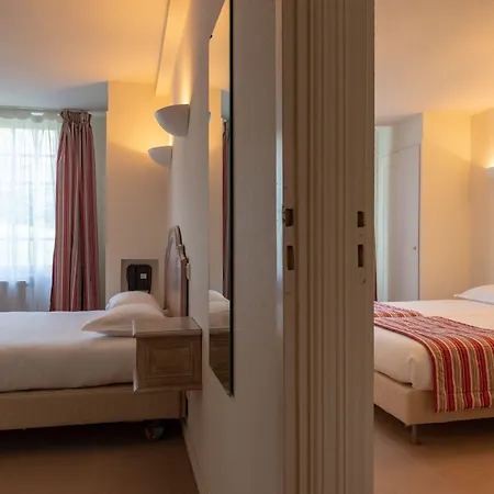ホテル The Originals Chateau De Perigny 3*