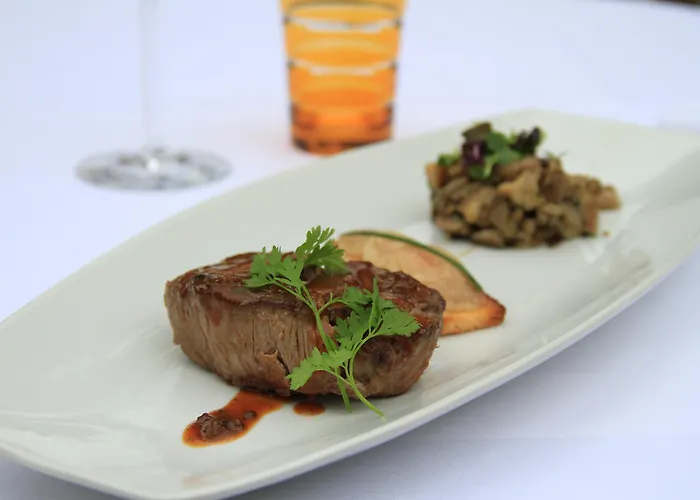 Hotel The Originals Chateau De Perigny 3*