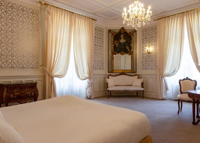 The Originals Chateau De Perigny 3* Vouillé